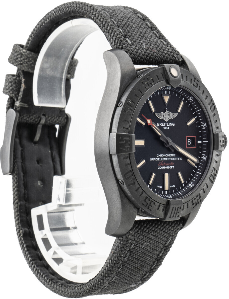 breitling blackbird avenger